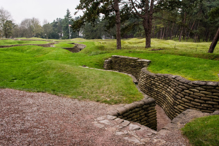 Mémorial de Vimy – Tranchées restaurées Mémorial de Vimy – Tranchées restaurées