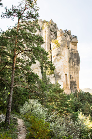 Randonnée sur les corniches du causse Méjean – Côté Tarn Randonnée sur les corniches du causse Méjean – Côté Tarn