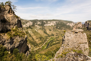 Randonnée sur les corniches du causse Méjean – Côté Tarn Randonnée sur les corniches du causse Méjean – Côté Tarn