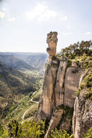 Randonnée sur les corniches du causse Méjean – Côté Jonte Randonnée sur les corniches du causse Méjean – Côté Jonte