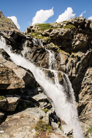 Randonnée jusqu'au lac du Grand Méan – Cascade de la Reculaz Randonnée jusqu'au lac du Grand Méan – Cascade de la Reculaz