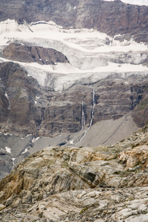 Randonnée jusqu'au lac du Grand Méan – Cirque des Evettes Randonnée jusqu'au lac du Grand Méan – Cirque des Evettes