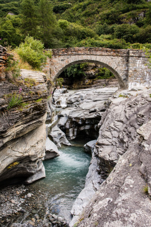 Bonneval-sur-Arc – Pont de la Lama Bonneval-sur-Arc – Pont de la Lama