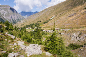 Randonnée du vallon de l'Avérole – Hameau d'Avérole Randonnée du vallon de l'Avérole – Hameau d'Avérole