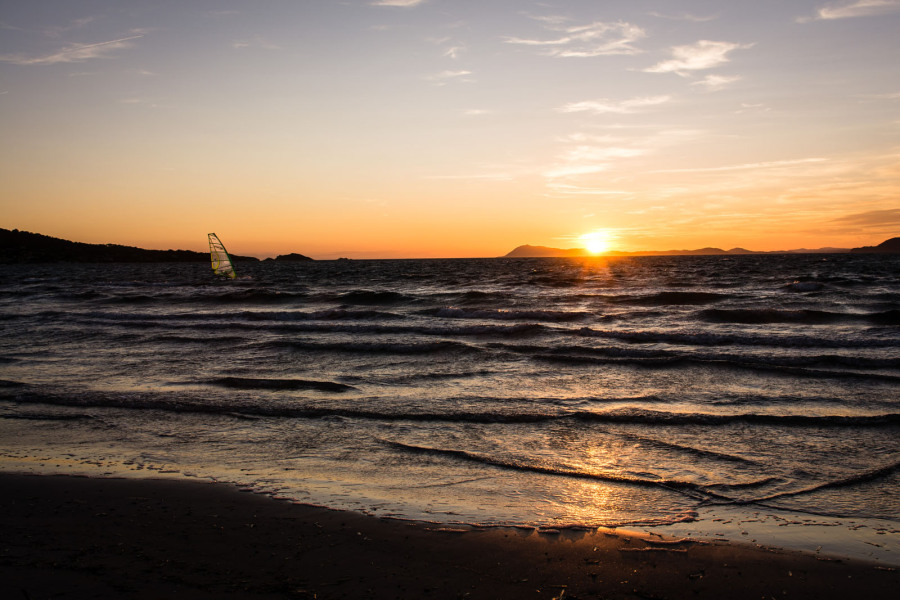 Presqu'île de Giens – Plage de l’Almanarre au crépuscule