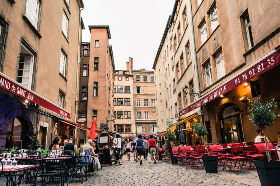 Vieux-Lyon – Place Neuve Saint-Jean