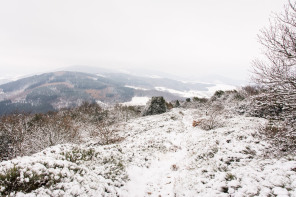Montée vers le mont Monnet en hiver Montée vers le mont Monnet en hiver