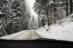 Montée au col de l'Œillon en hiver Montée au col de l'Œillon en hiver