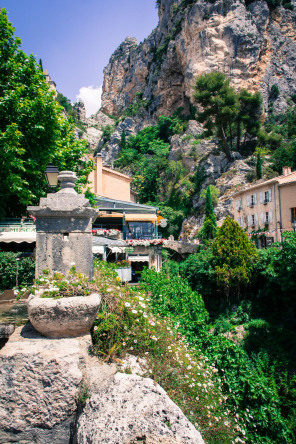 Moustiers-Sainte-Marie Moustiers-Sainte-Marie