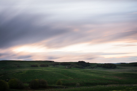 En direction du col de Bonnecombe au crépuscule En direction du col de Bonnecombe au crépuscule