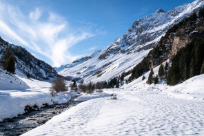 Randonnée de Pralognan au refuge du Roc de la Pêche – Partie entre le pont de Gerlon et Les Prioux (janvier 2022)