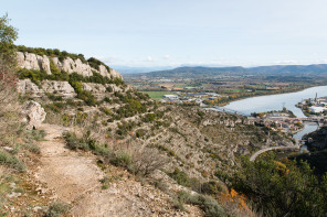 Randonnée du Pouzin au couvent des Chèvres Randonnée du Pouzin au couvent des Chèvres