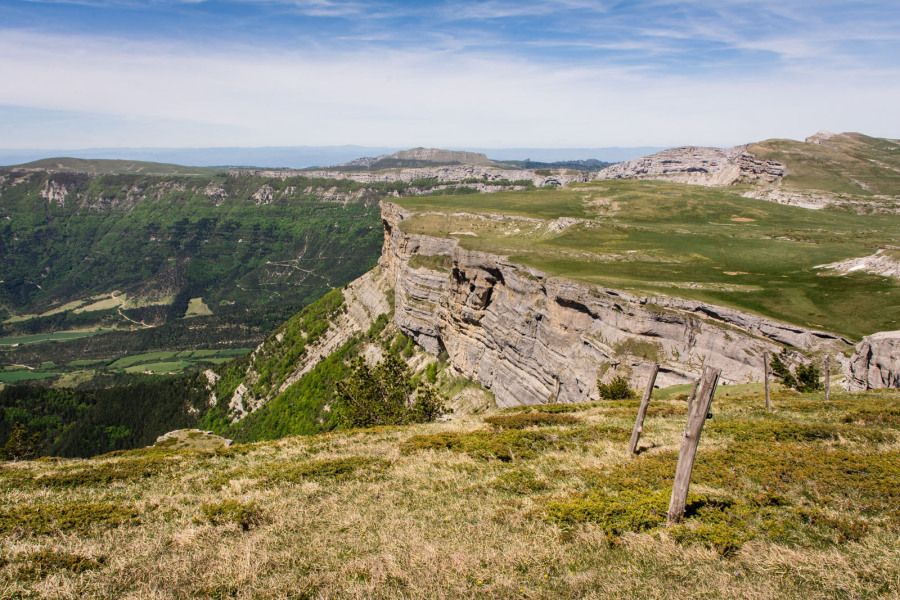 Randonnée de Font d'Urle au printemps – Puy de la Gagère Randonnée de Font d'Urle au printemps – Puy de la Gagère