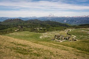 Randonnée de Font d'Urle au printemps – Station Randonnée de Font d'Urle au printemps – Station