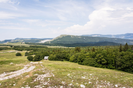 Trek autour des Hauts Plateaux – Chalet des Ours Trek autour des Hauts Plateaux – Chalet des Ours