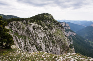 Trek autour des Hauts Plateaux – Tête du Peyssé Trek autour des Hauts Plateaux – Tête du Peyssé