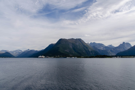 Romsdalsfjord Romsdalsfjord