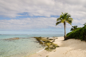 Plage à côté du marae Anini Plage à côté du marae Anini